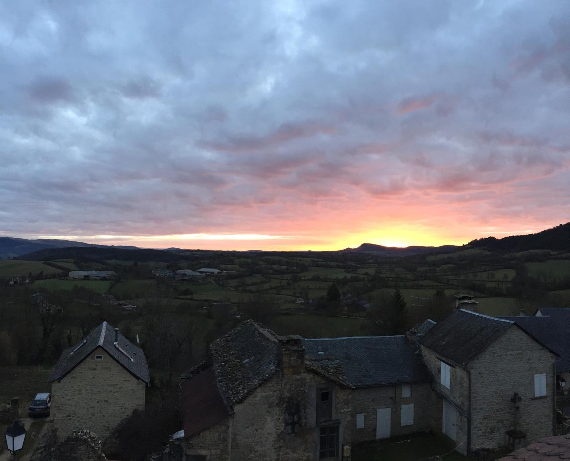 Willa L'Echappee Belle, Vue Panoramique Sur La Campagne Saint-Saturnin-de-Lenne Zewnętrze zdjęcie